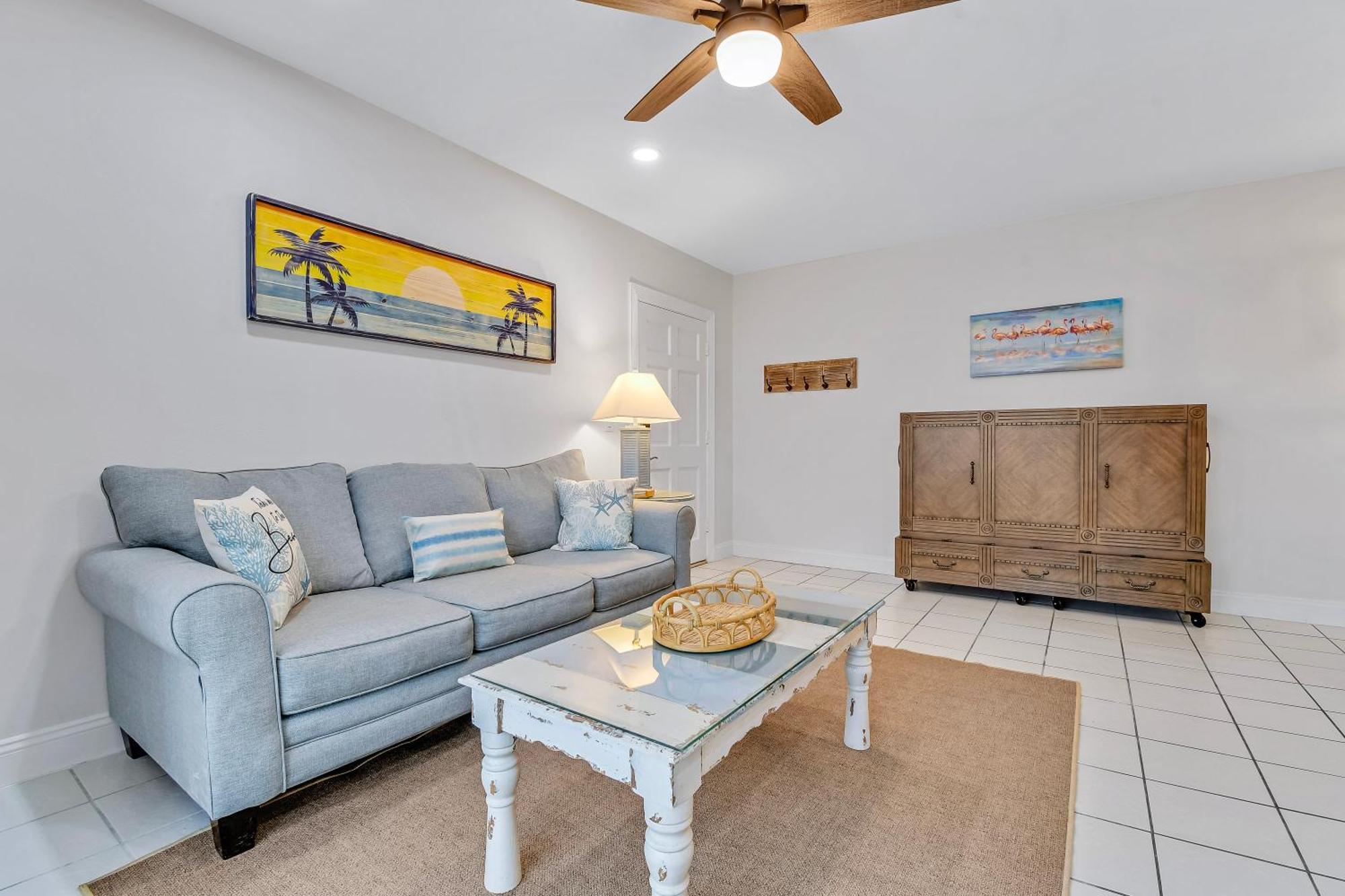 Funshine Pointe Capri Leilighet St. Pete Beach Eksteriør bilde