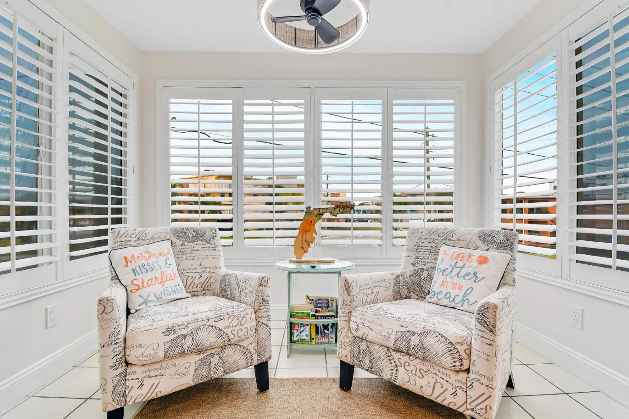 Funshine Pointe Capri Leilighet St. Pete Beach Eksteriør bilde